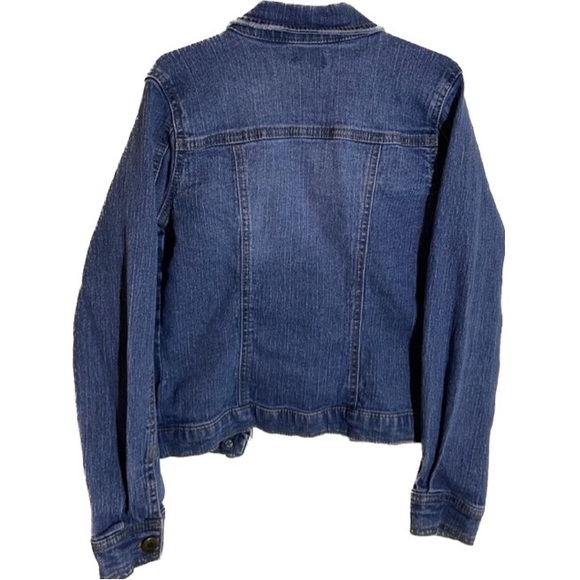 Macy’s EPIC THREADS Denim Jacket Light Distressing Kids Sz M - Picture 2 of 5